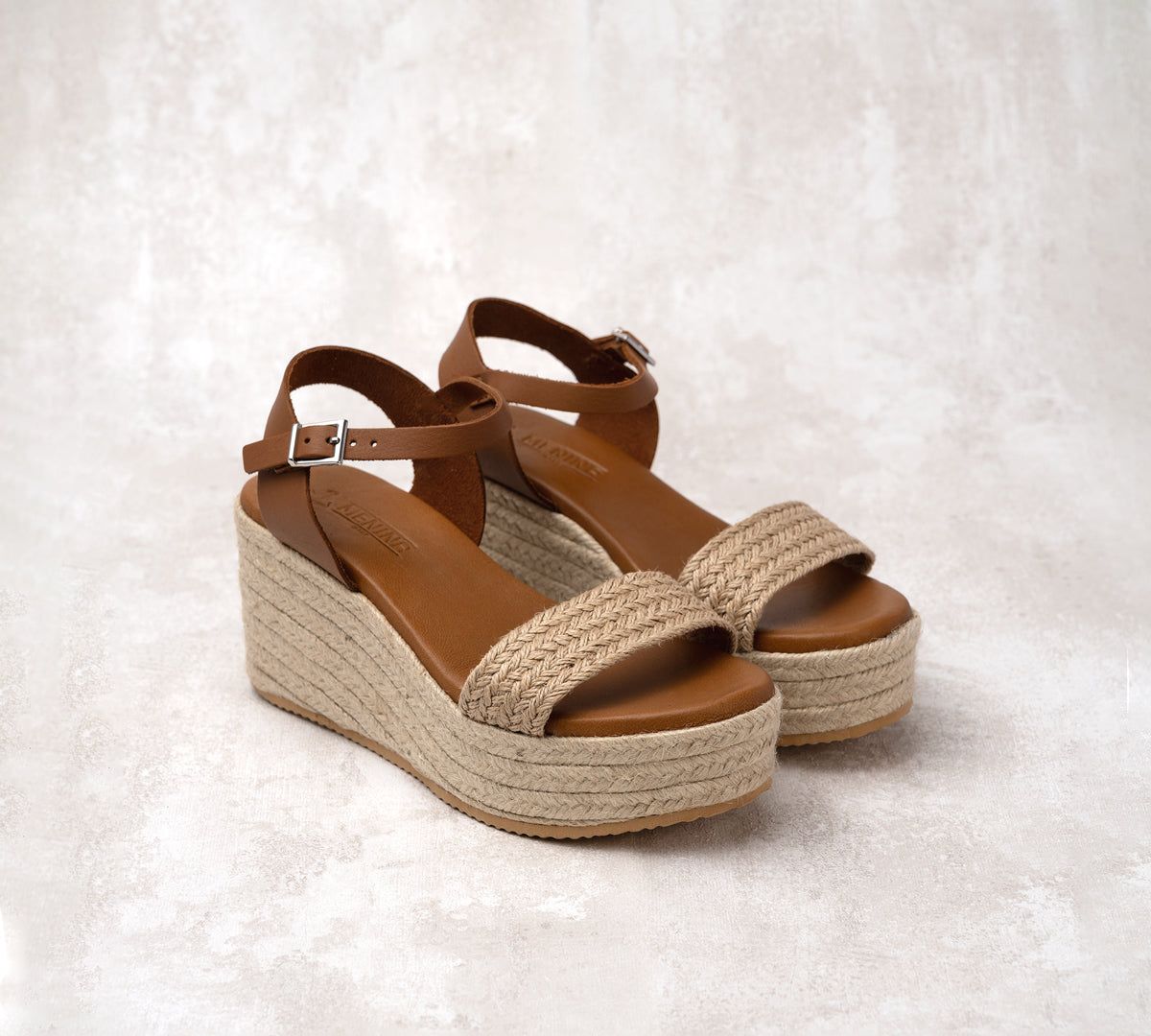 Conil Natural Raffia - Glamourous Grace