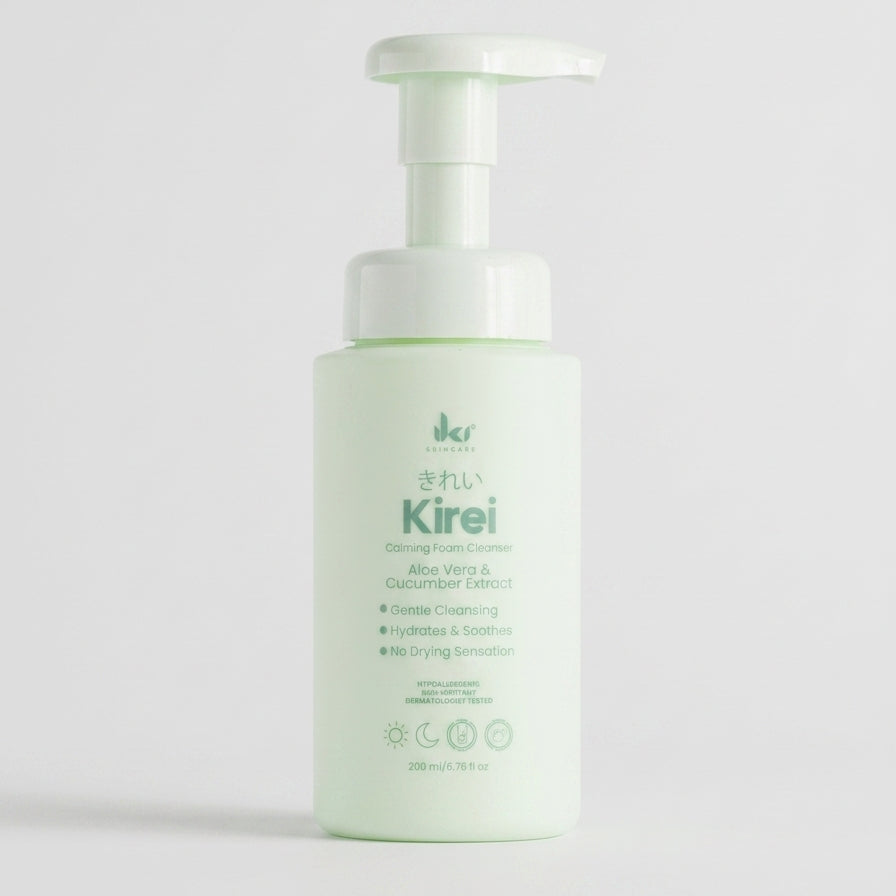 Kirei Calming Foam Cleanser - Glamourous Grace