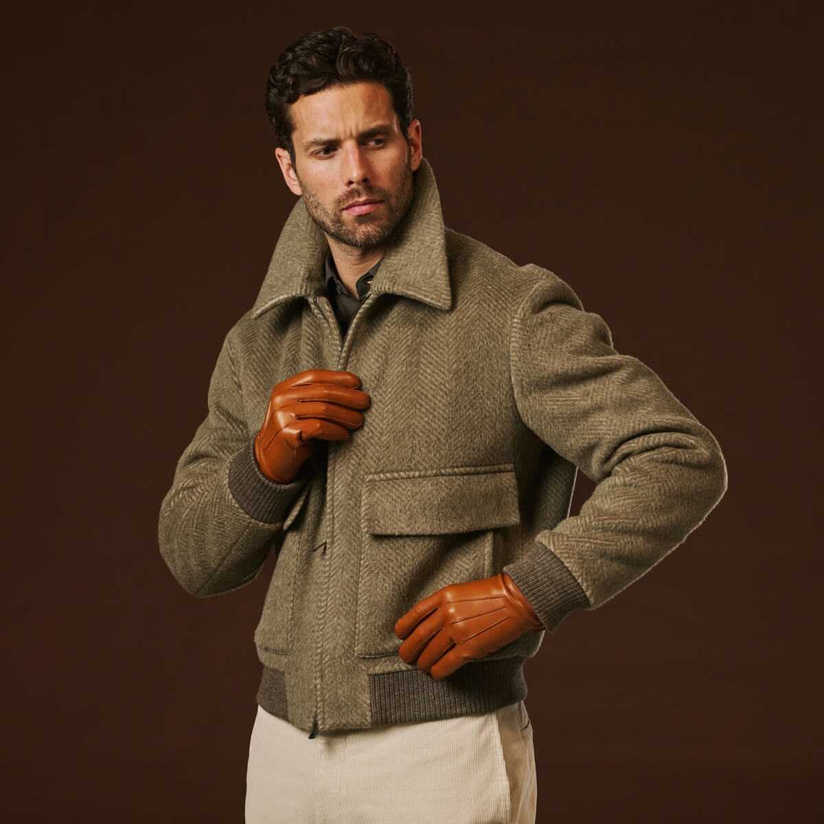 Giovanni (cognac) - Classic Italian lambskin leather gloves with cashmere lining - Glamourous Grace