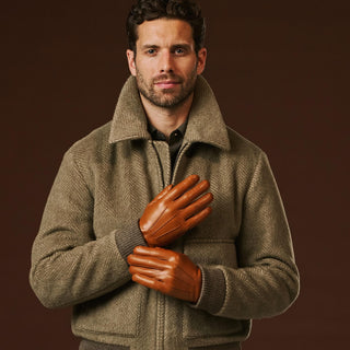 Giovanni (cognac) - Classic Italian lambskin leather gloves with cashmere lining - Glamourous Grace