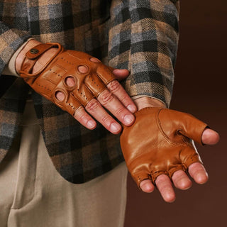 Giuseppe (cognac) - Italian lambskin fingerless leather driving gloves - Glamourous Grace