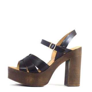 Hollie Wooden Platform Heels - Glamourous Grace