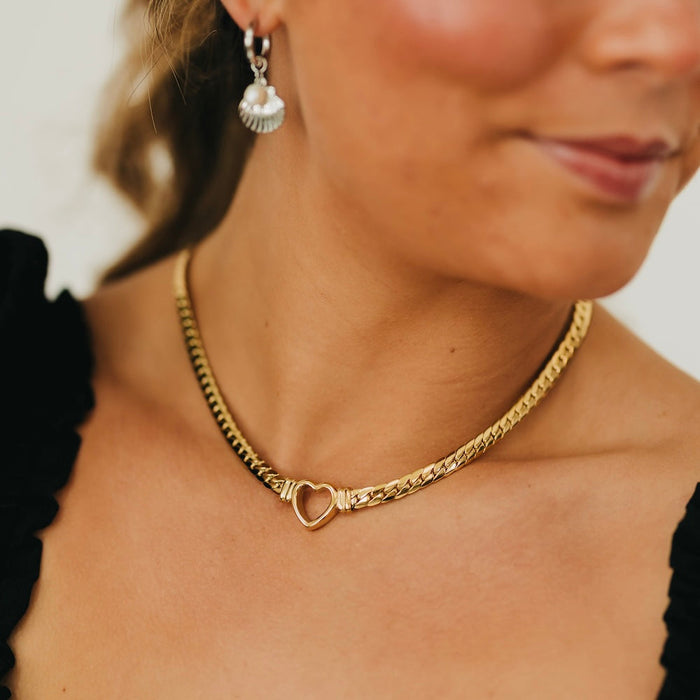 Helen Heart Necklace - WATERPROOF - Glamourous Grace