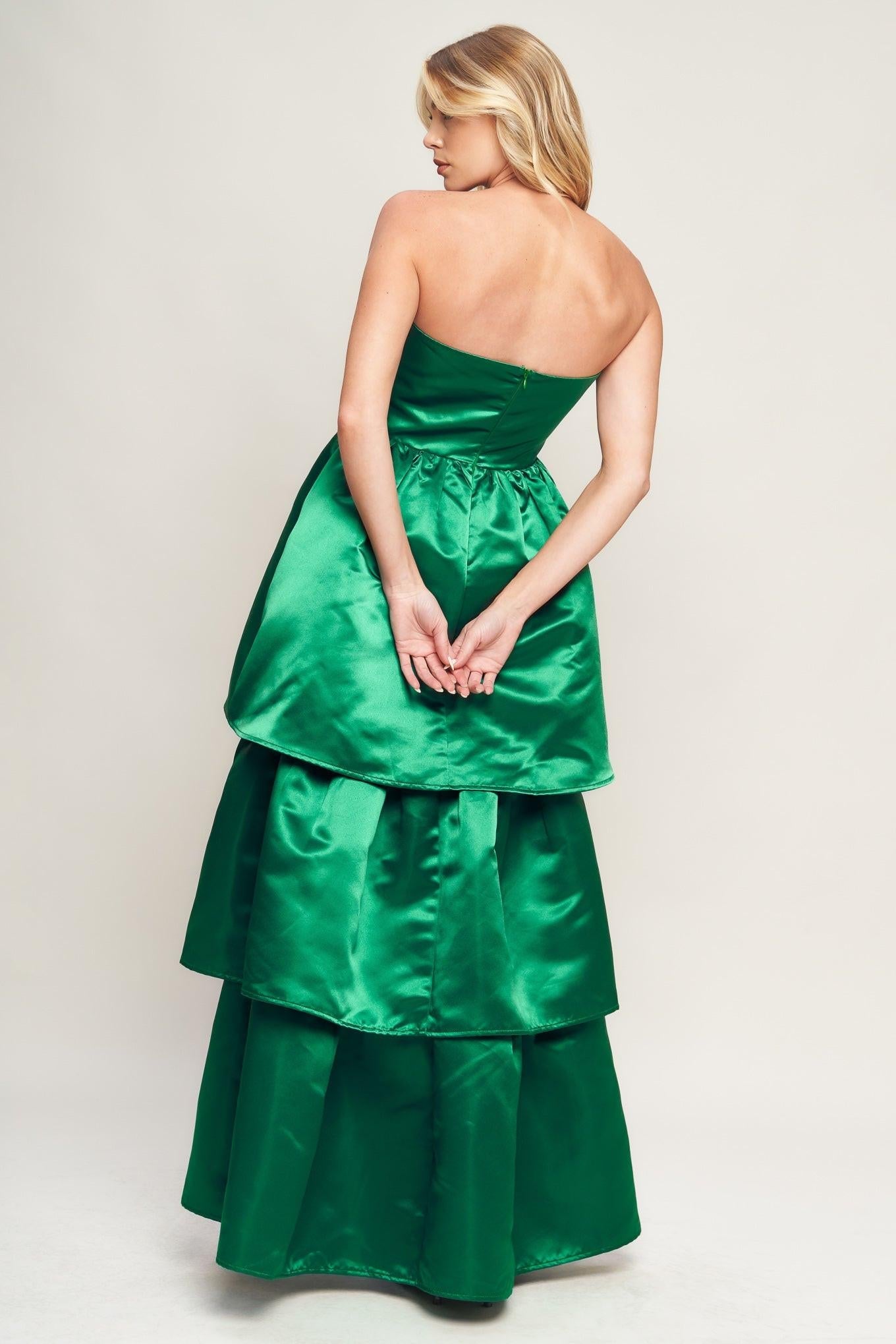 FASHIONABLE FLAIR WOVEN MAXI DRESS - Glamourous Grace