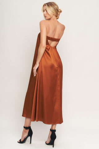 FROSTY ELEGANCE WOVEN MIDI DRESS - Glamourous Grace