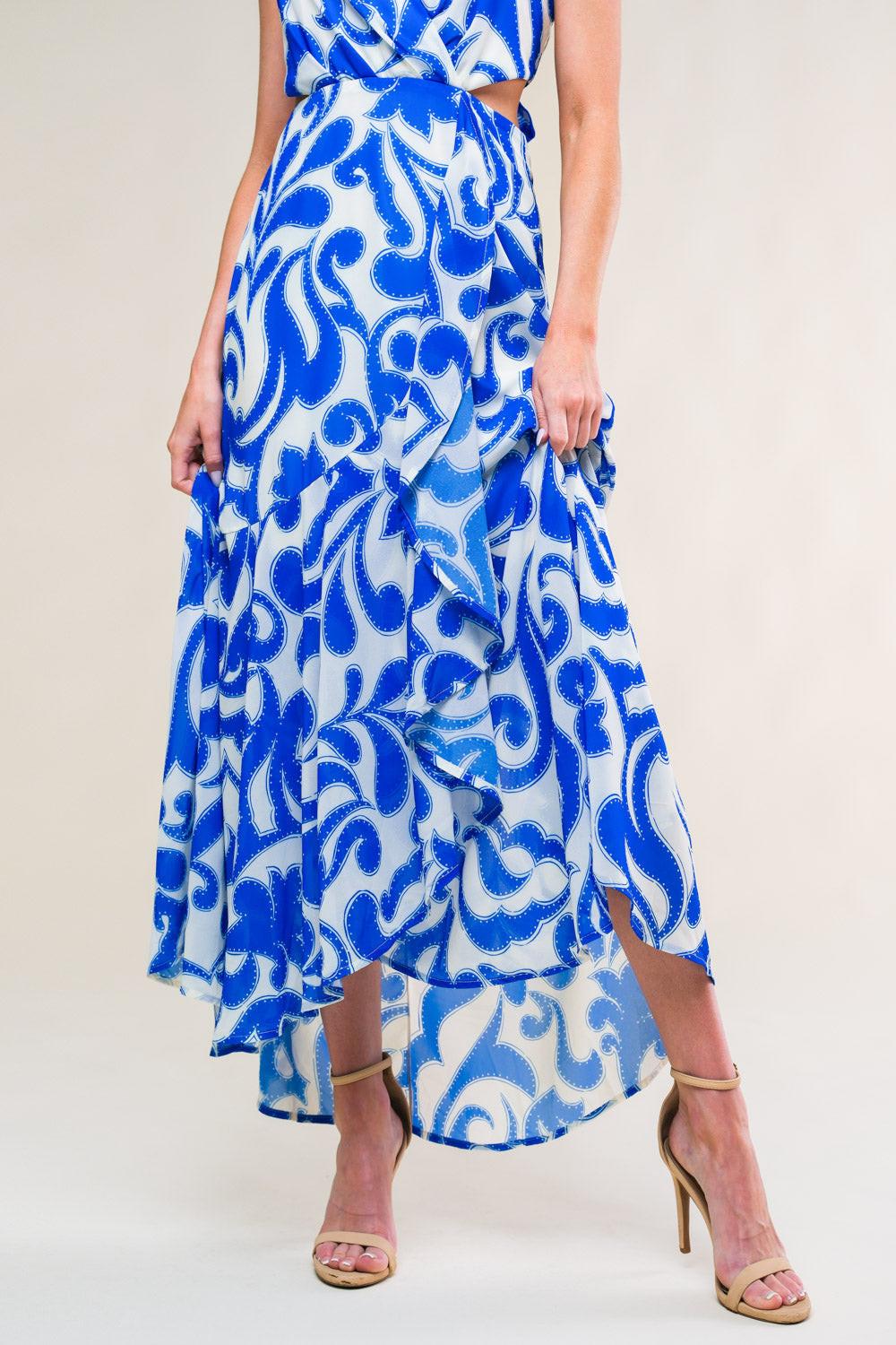 GETAWAY ICON WOVEN MIDI DRESS - Glamourous Grace