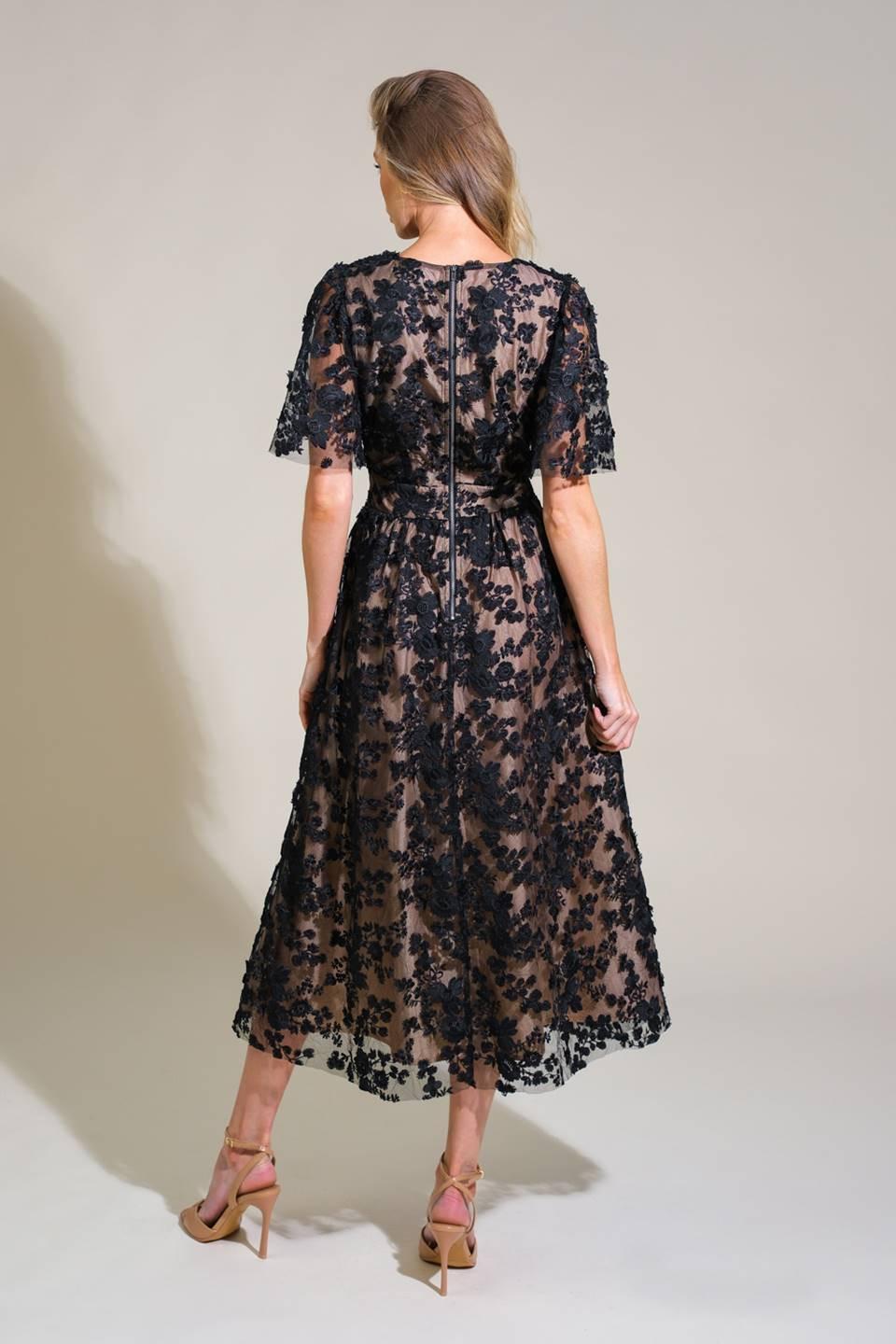DREAMY BLOSSOM WOVEN LACE MIDI DRESS - Glamourous Grace
