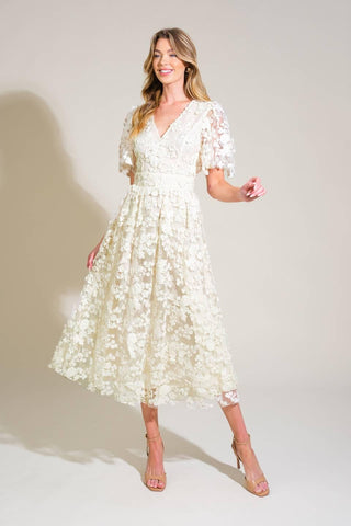 DREAMY BLOSSOM WOVEN LACE MIDI DRESS - Glamourous Grace