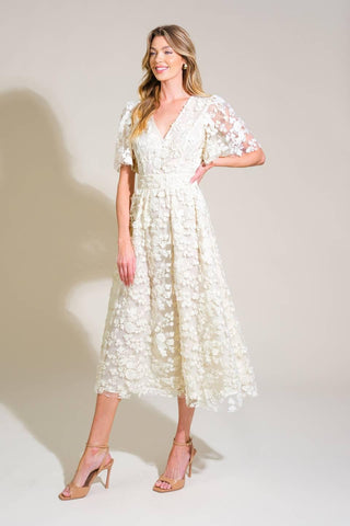 DREAMY BLOSSOM WOVEN LACE MIDI DRESS - Glamourous Grace