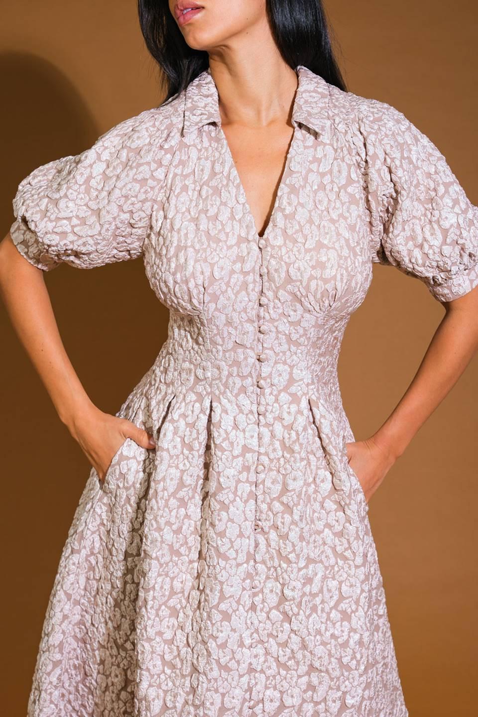 PERFECT VISION WOVEN MIDI DRESS - Glamourous Grace