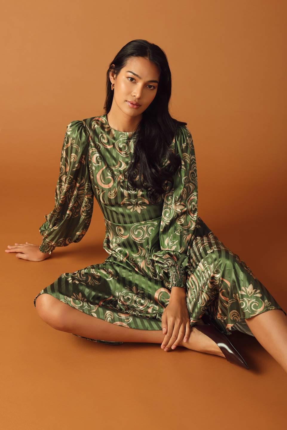 MOMENTS OF CLARITY WOVEN MIDI DRESS - Glamourous Grace