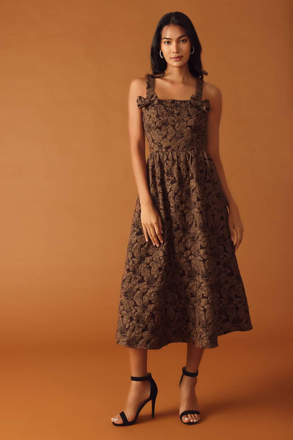 LOST IN TIME WOVEN MIDI DRESS - Glamourous Grace
