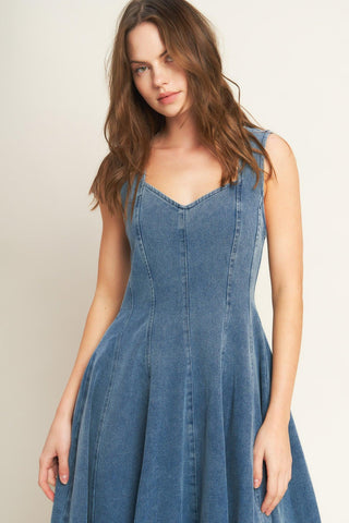 STARS AHEAD DENIM MIDI DRESS - Glamourous Grace