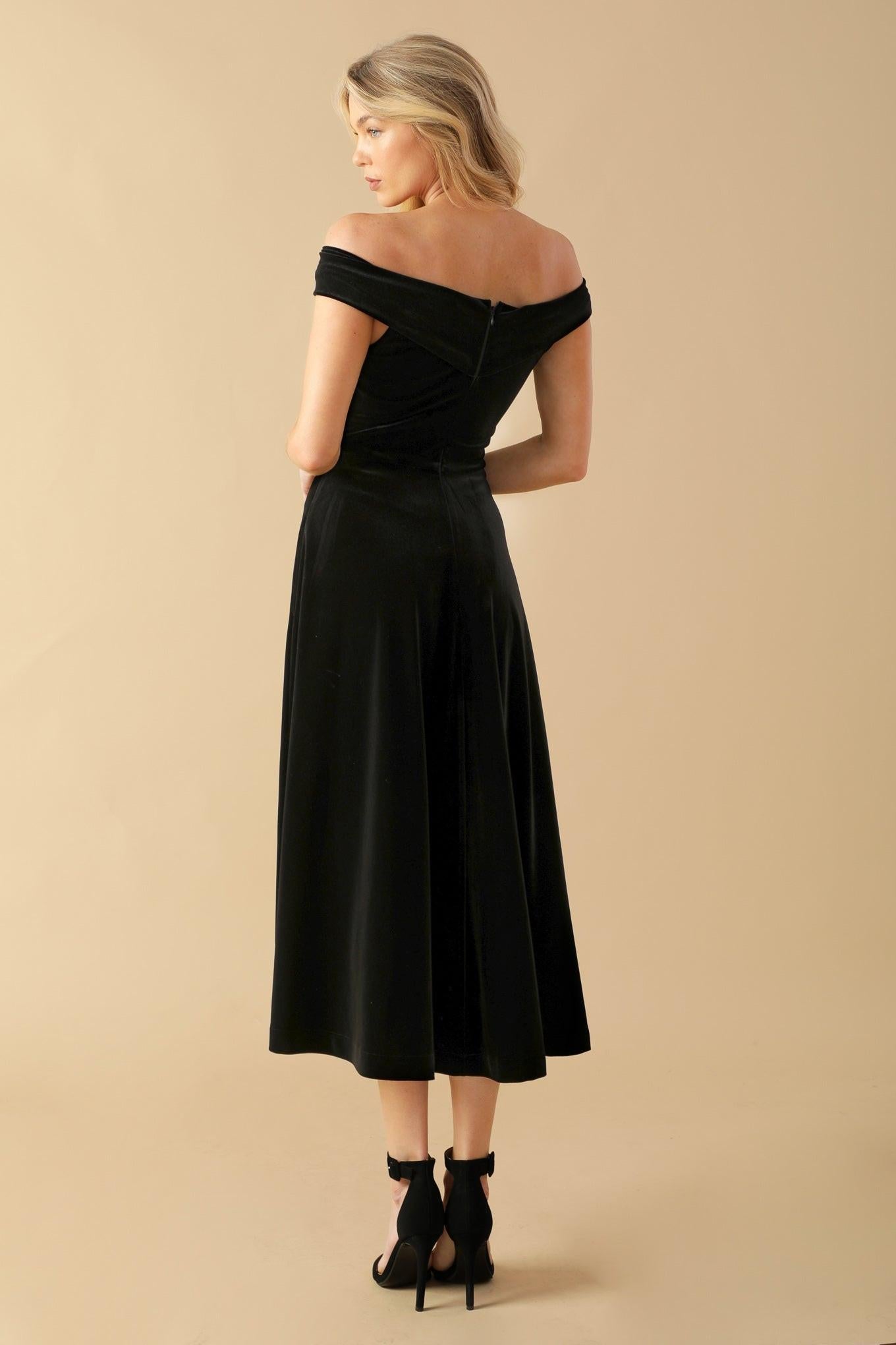 BE THERE FOR YOU VELVET MIDI DRESS - Glamourous Grace