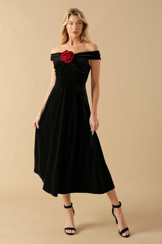 BE THERE FOR YOU VELVET MIDI DRESS - Glamourous Grace