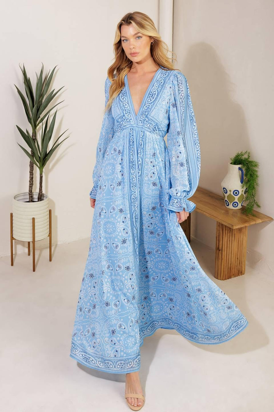 RIPPLES OF TIME WOVEN MAXI DRESS - Glamourous Grace