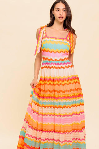 IN THE SPOTLIGHT WOVEN MAXI DRESS - Glamourous Grace