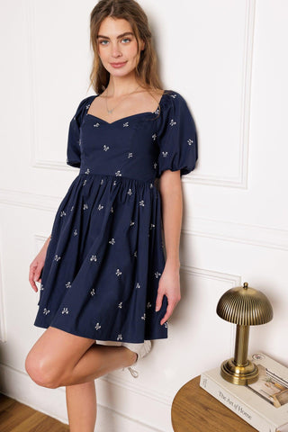 WALK IT OUT WOVEN MINI DRESS - Glamourous Grace