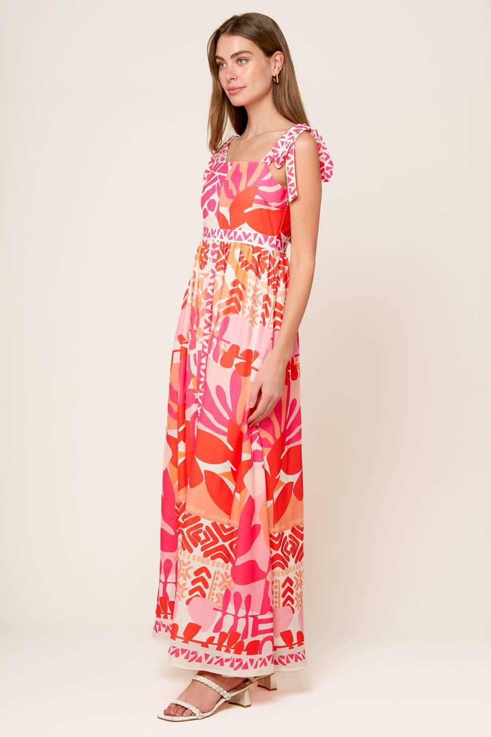 DRIVE-IN MOVIE WOVEN MAXI DRESS - Glamourous Grace