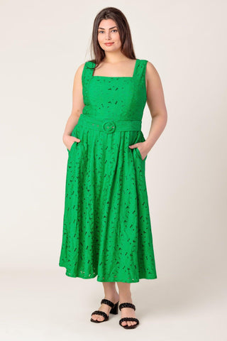 DAFFODILS & DAYDREAMS WOVEN LACE MIDI DRESS - Glamourous Grace