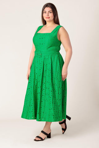 DAFFODILS & DAYDREAMS WOVEN LACE MIDI DRESS - Glamourous Grace