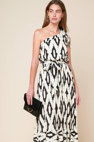 PERFECT SENSATION WOVEN MAXI DRESS - Glamourous Grace