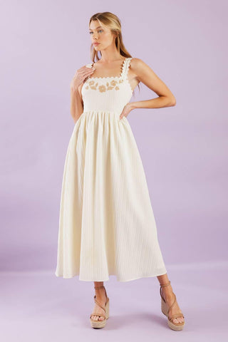 TOTAL CRUSH CREAM WOVEN MIDI DRESS - Glamourous Grace