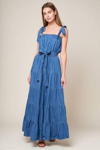 PRETTIEST BEHAVIOR CHAMBRAY MAXI DRESS - Glamourous Grace