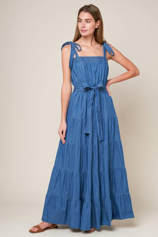 PRETTIEST BEHAVIOR CHAMBRAY MAXI DRESS - Glamourous Grace