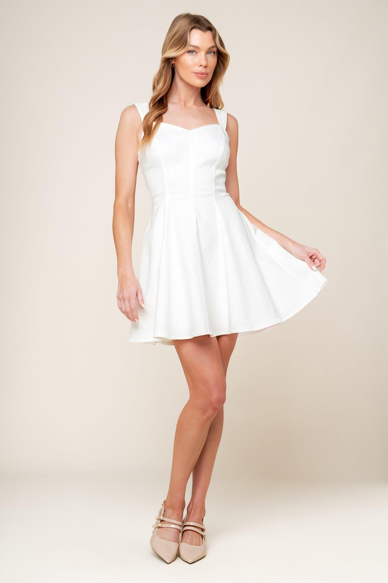 LAST YOUR CHANCE DENIM WOVEN MINI DRESS - Glamourous Grace
