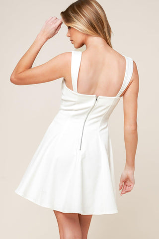 LAST YOUR CHANCE DENIM WOVEN MINI DRESS - Glamourous Grace