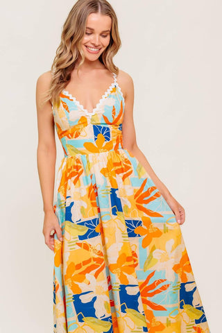 DAWN PETAL KISS WOVEN MIDI DRESS - Glamourous Grace