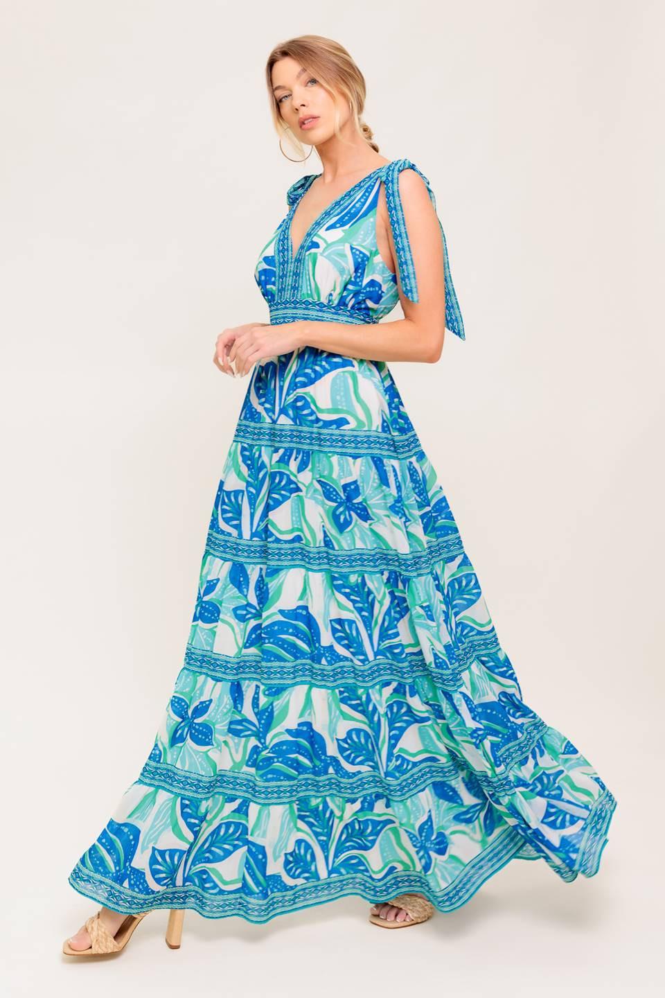 SHOW YOUR LOVE WOVEN MAXI DRESS - Glamourous Grace