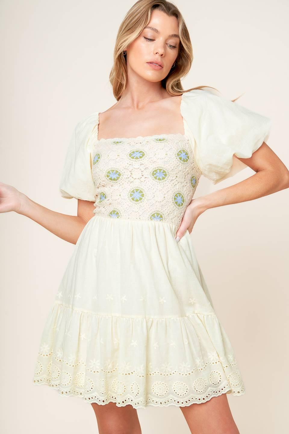 LOLA GRASS CREAM WOVEN MINI DRESS - Glamourous Grace