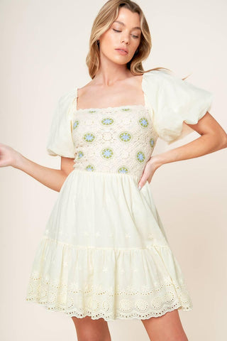 LOLA GRASS CREAM WOVEN MINI DRESS - Glamourous Grace