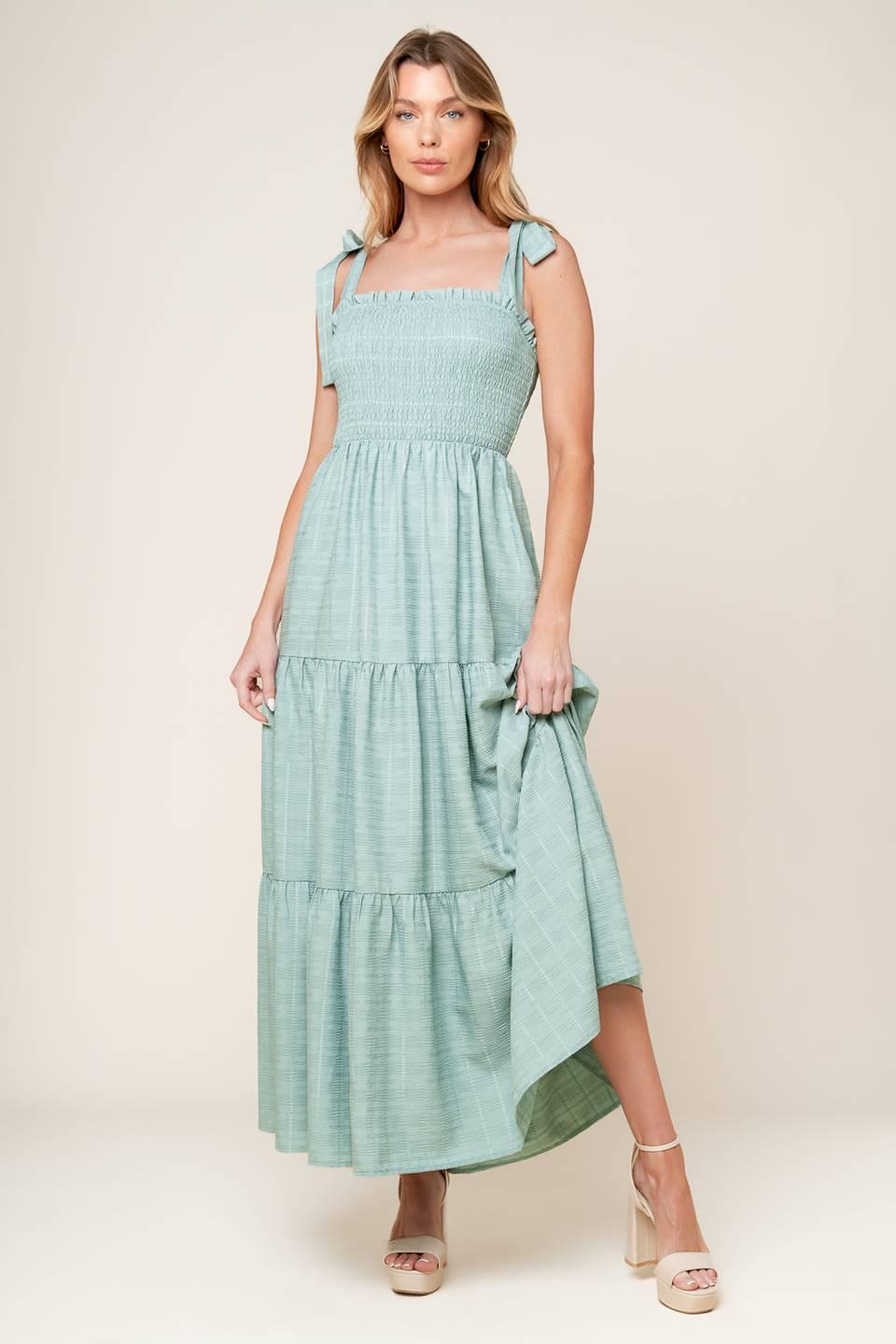 HORIZONS AHEAD WOVEN MAXI DRESS - Glamourous Grace