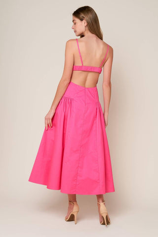 SLEEK ESSENCE WOVEN MIDI DRESS - Glamourous Grace