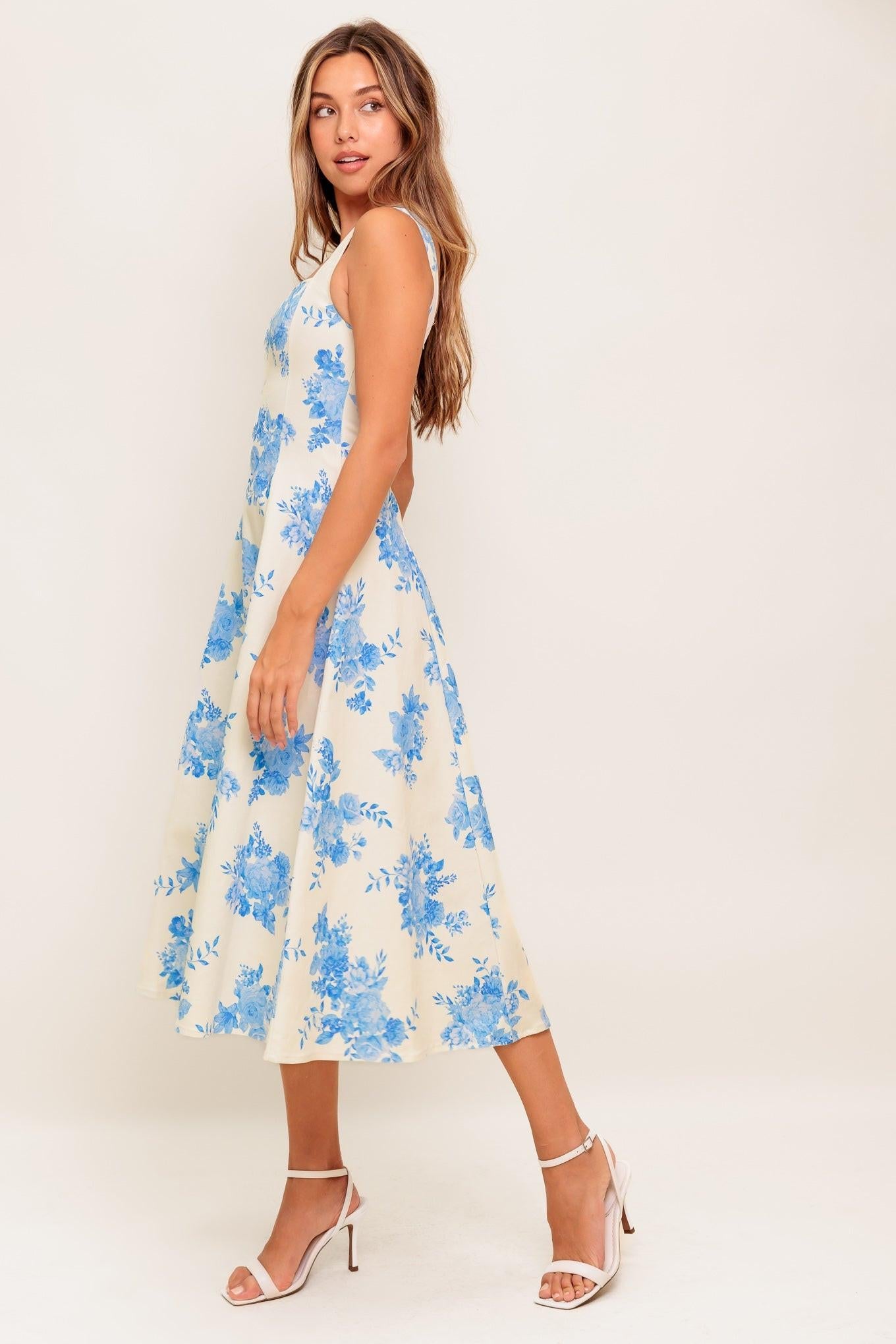 BLUEBELL BREEZE WOVEN MIDI DRESS - Glamourous Grace