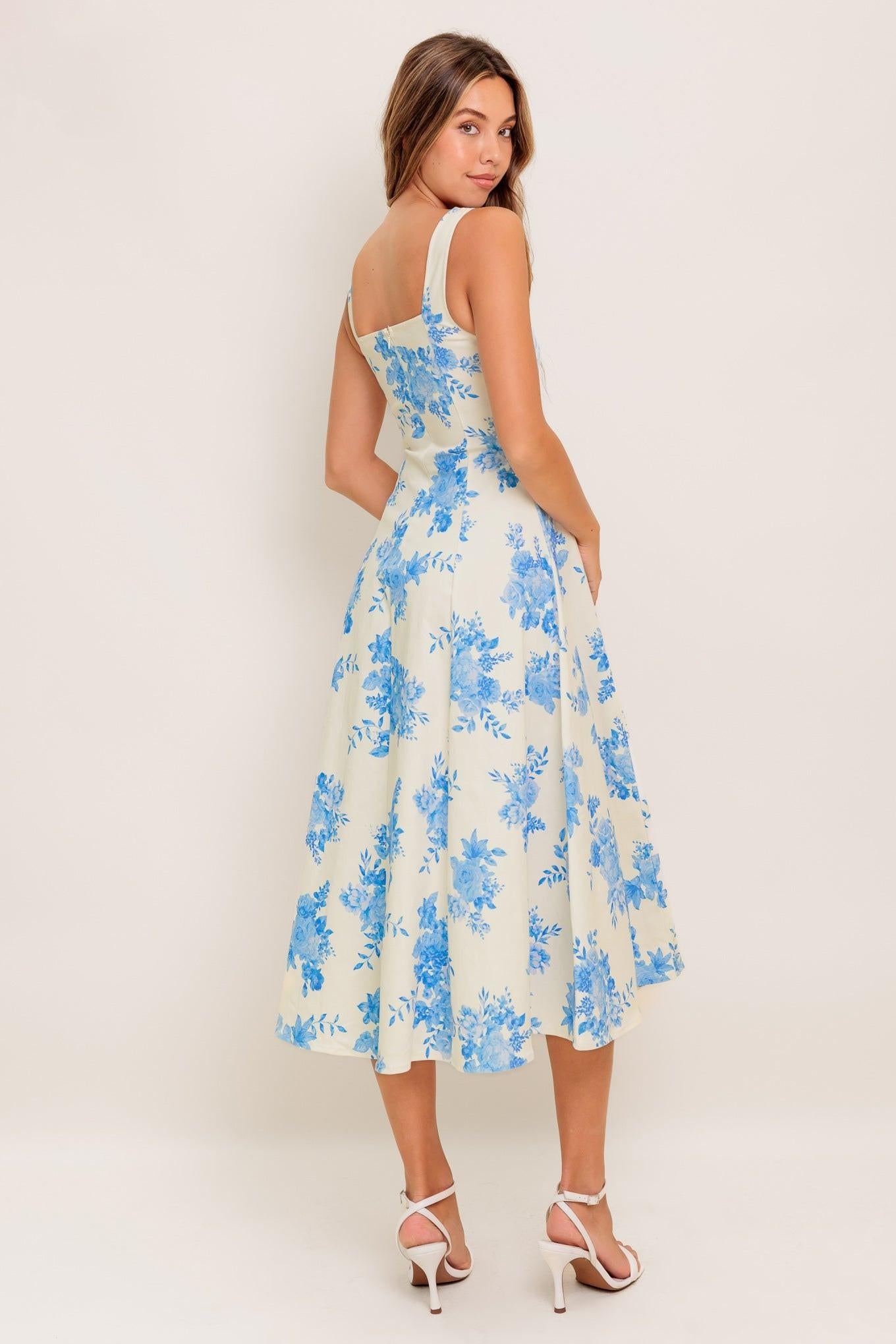 BLUEBELL BREEZE WOVEN MIDI DRESS - Glamourous Grace
