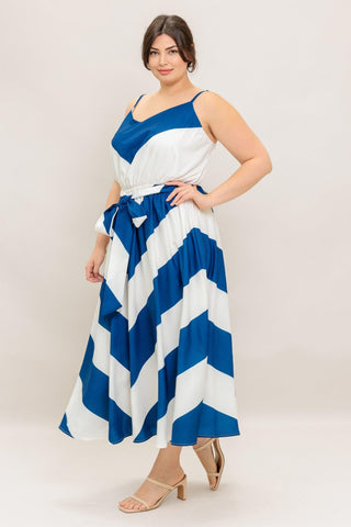 RADIANT HEART NAVY WOVEN MIDI DRESS - Glamourous Grace