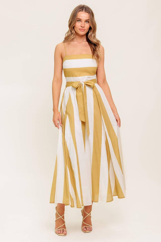 SOFT HORIZON TAUPE WOVEN MIDI DRESS - Glamourous Grace