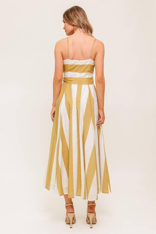 SOFT HORIZON TAUPE WOVEN MIDI DRESS - Glamourous Grace