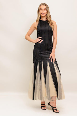 NOIR TULLE BLACK KNIT MAXI DRESS - Glamourous Grace