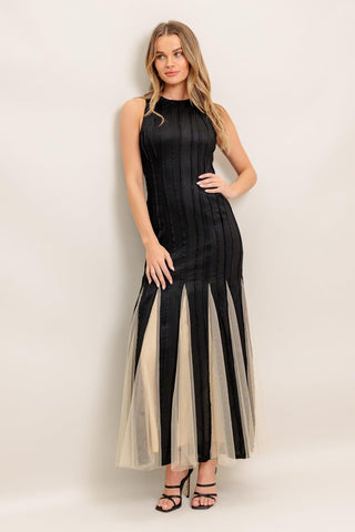 NOIR TULLE BLACK KNIT MAXI DRESS - Glamourous Grace