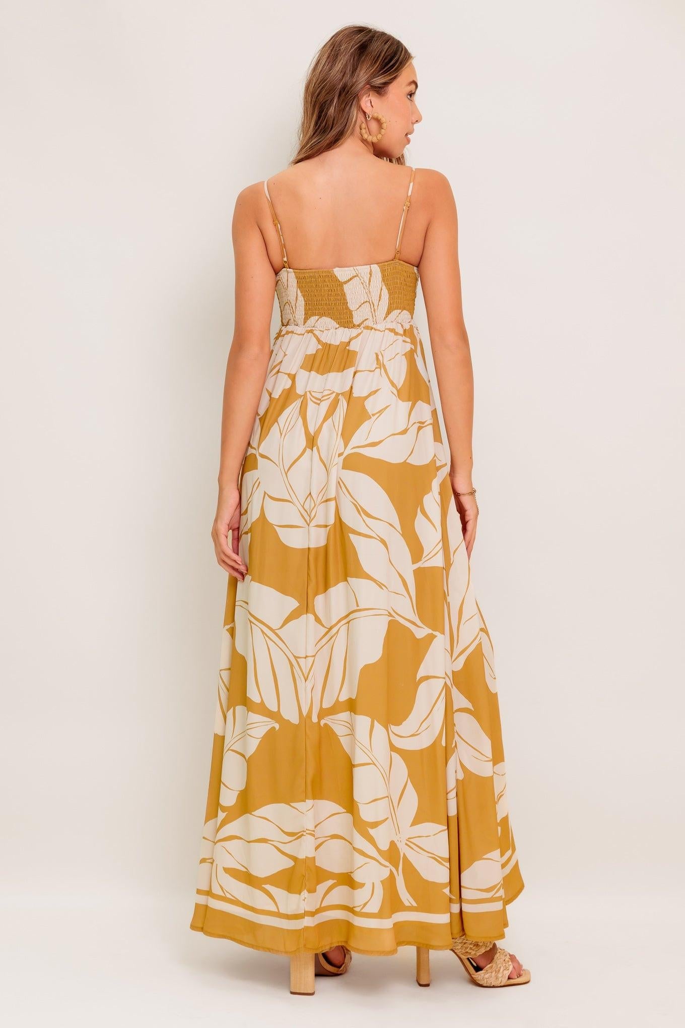 HEART OF HYDRANGEA WOVEN MAXI DRESS - Glamourous Grace
