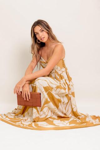 HEART OF HYDRANGEA WOVEN MAXI DRESS - Glamourous Grace