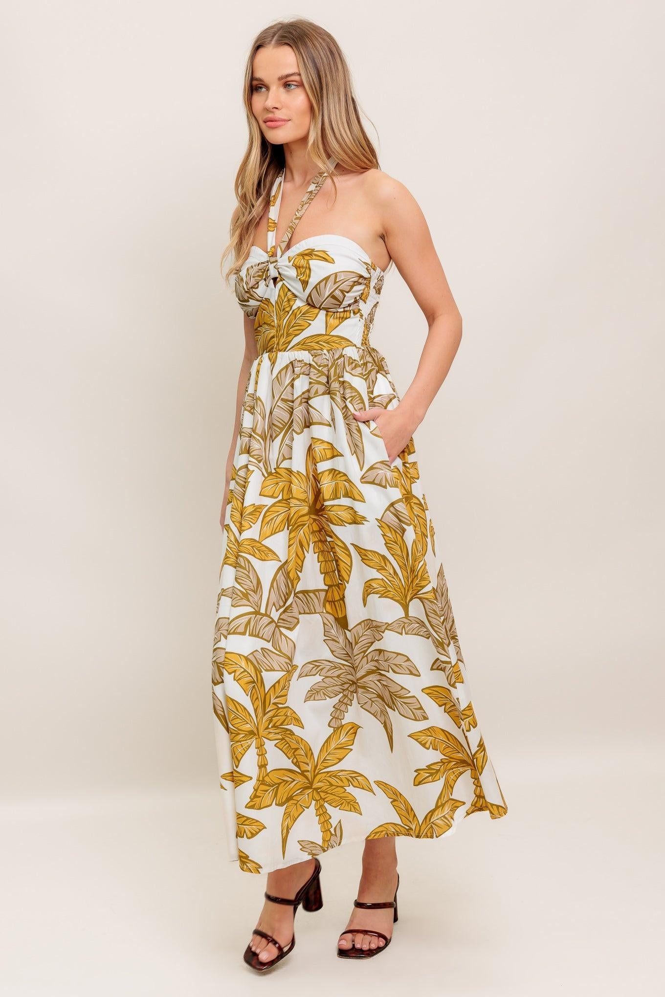 PETITE LOVE WOVEN MIDI DRESS - Glamourous Grace