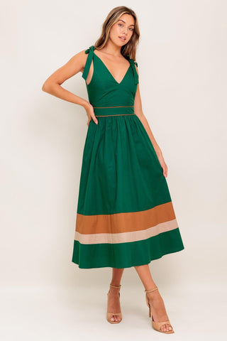 FOREST CHARM WOVEN COLOR BLOCKED MIDI DRESS - Glamourous Grace