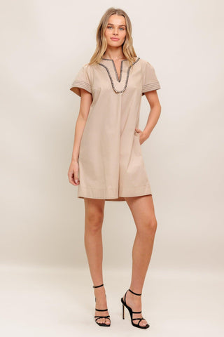 CALM SILHOUETTE WOVEN MINI DRESS - Glamourous Grace