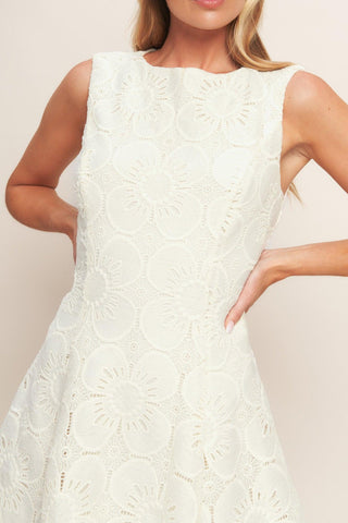 AUTUMN BLOOM VINTAGE IVORY WOVEN LACE MINI DRESS - Glamourous Grace